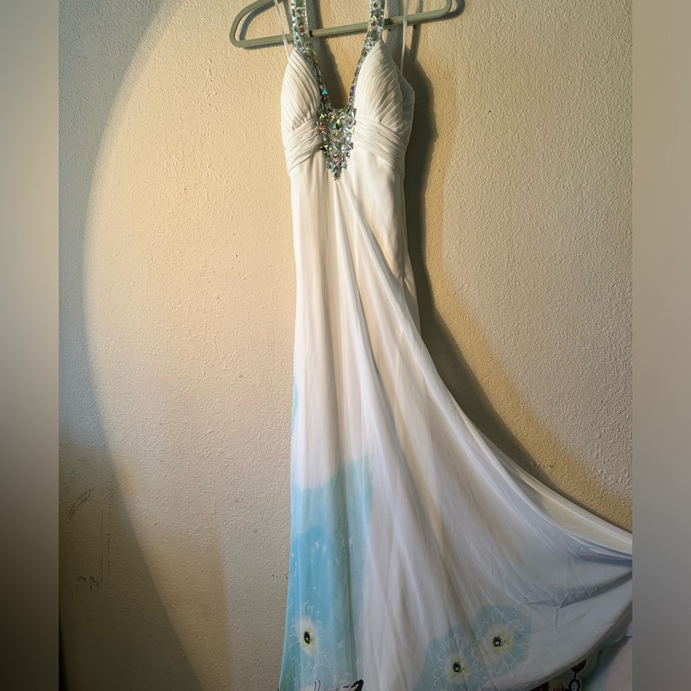 David & Johnny white butterfly lace up formal couture gown dress prom